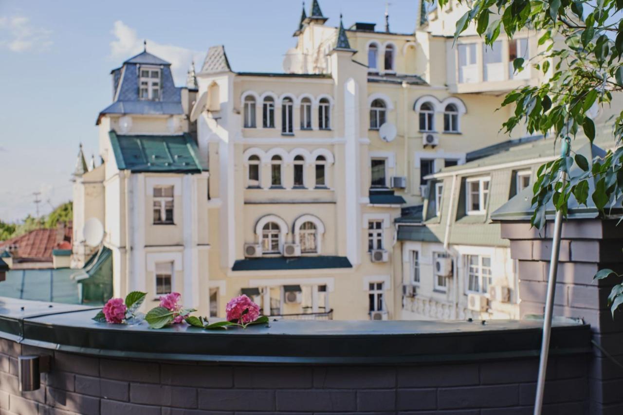 Vozdvyzhensky Boutique Hotel Kyiv Exterior photo